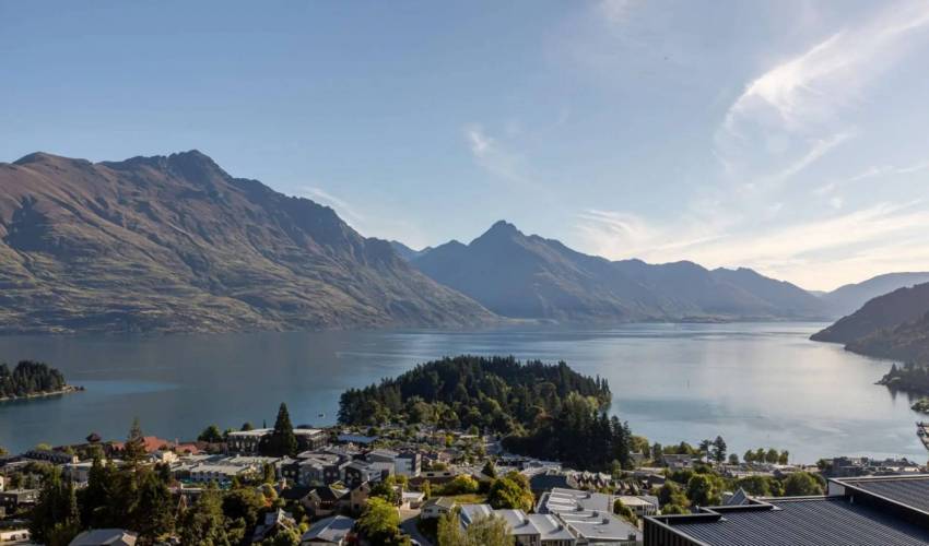 Villa 6281 in New Zealand Main Image
